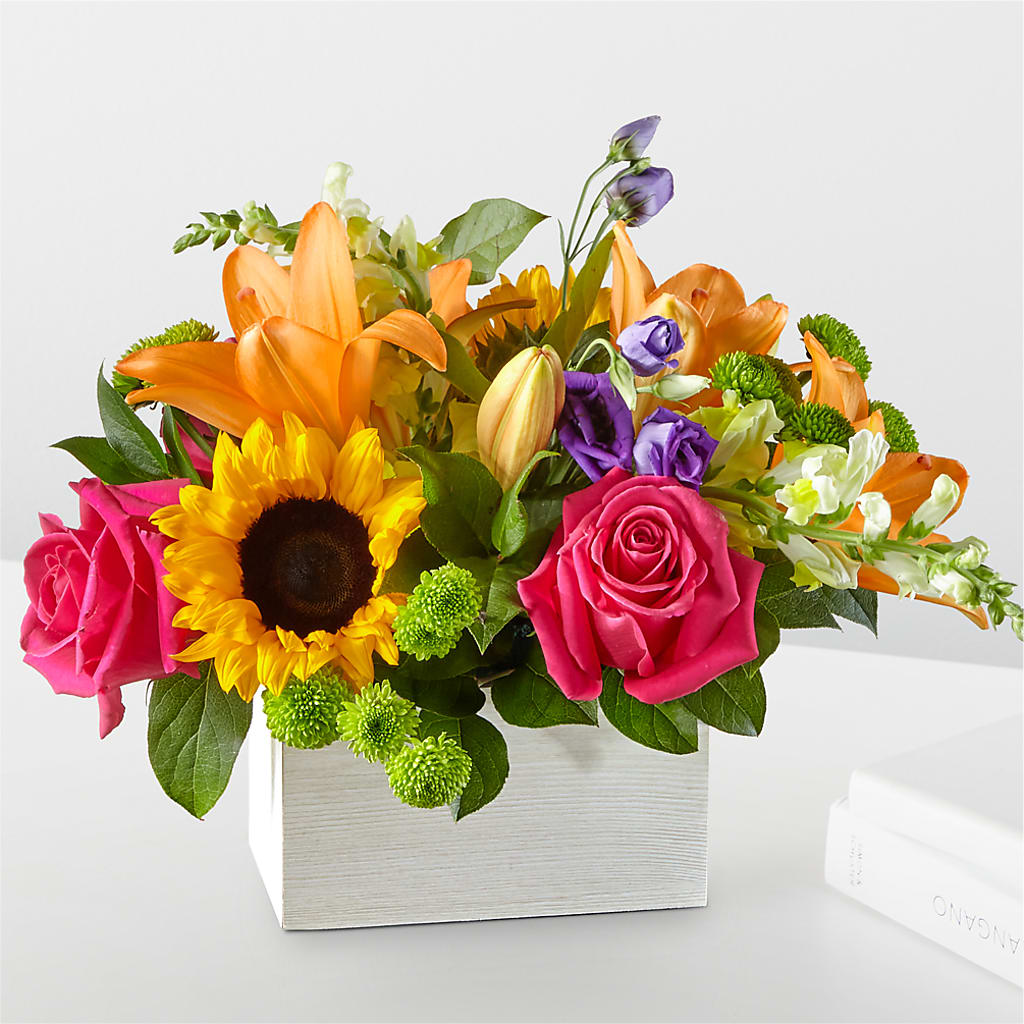 Best Day Box Bouquet – MOREE'S FLORIST & MORE, Columbia MS