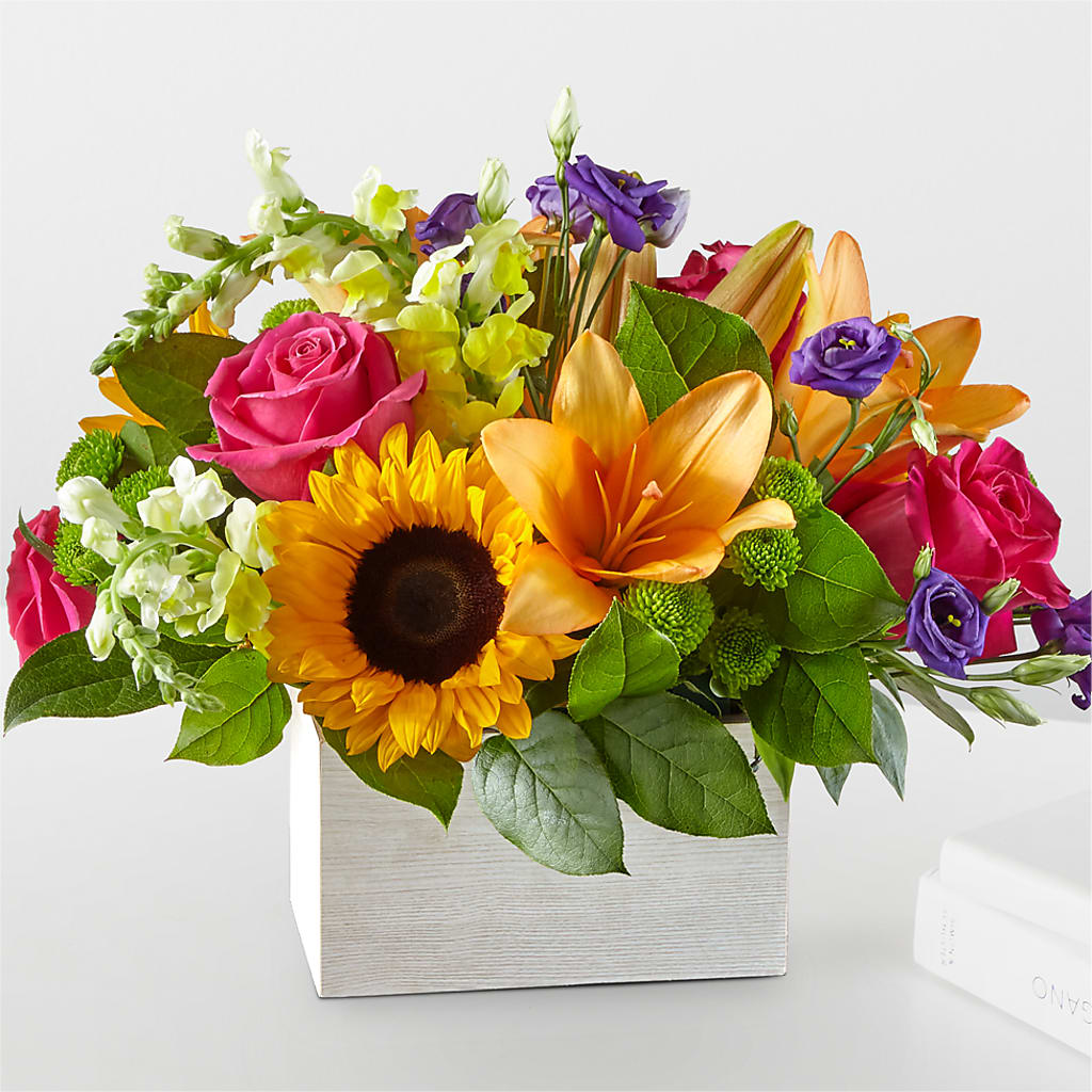 Best Day Box Bouquet – MOREE'S FLORIST & MORE, Columbia MS