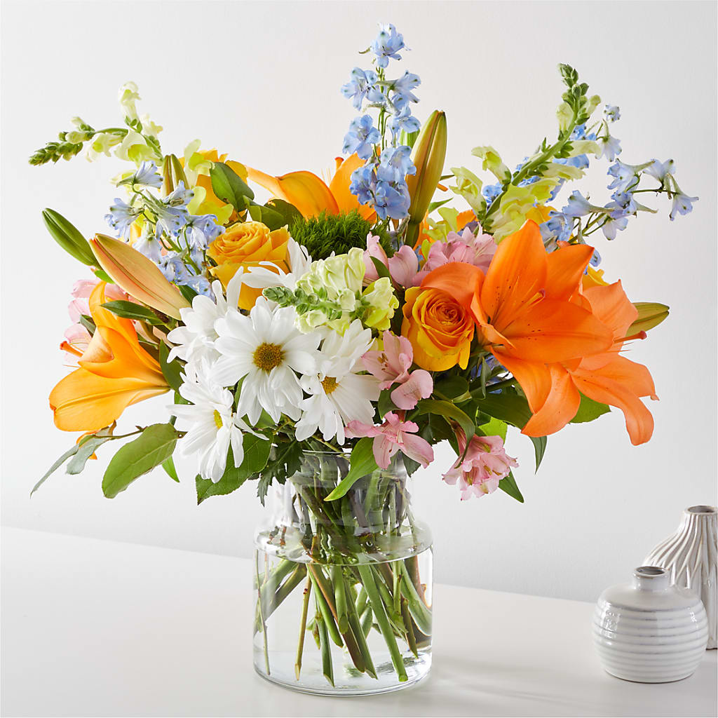 Sun Salutation Bouquet – MOREE'S FLORIST & MORE, Columbia MS
