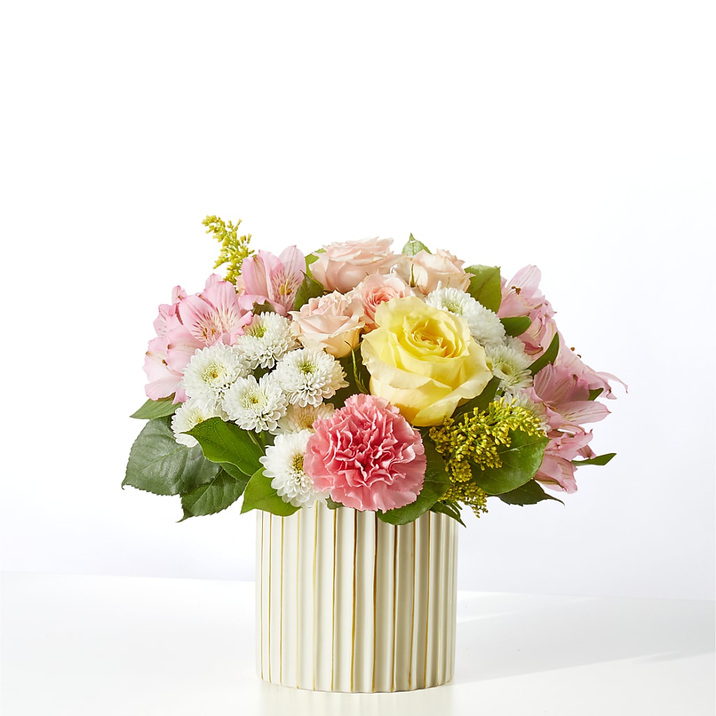 Watercolors Bouquet – MOREE'S FLORIST & MORE, Columbia MS