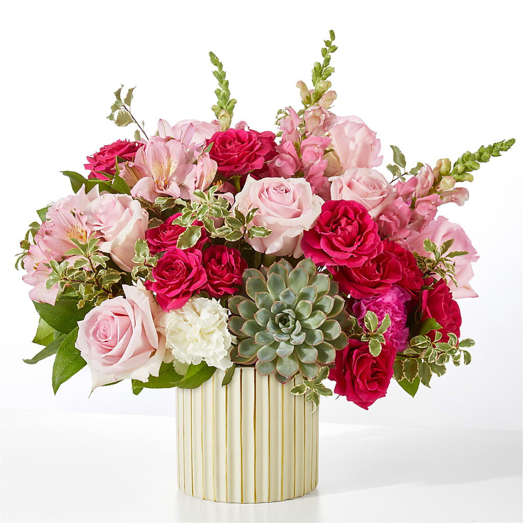 Magenta Musings Bouquet – MOREE'S FLORIST & MORE, Columbia MS