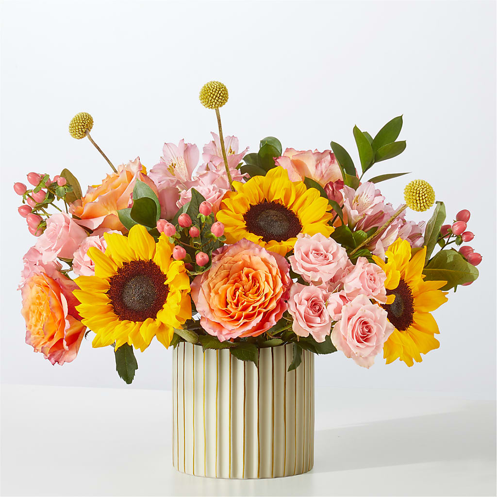 Sun's Out Bouquet – MOREE'S FLORIST & MORE, Columbia MS