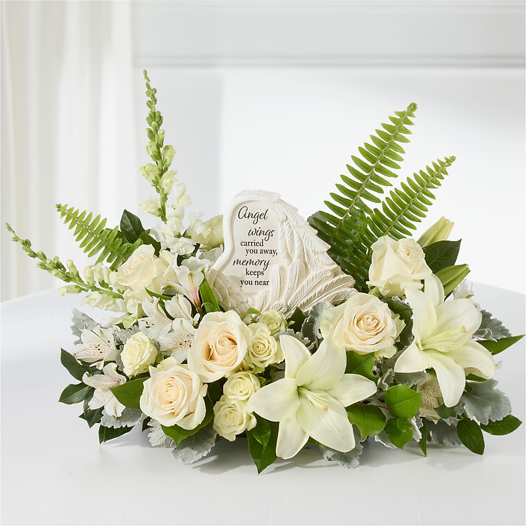 Holding You Close Arrangement – MOREE'S FLORIST & MORE, Columbia MS