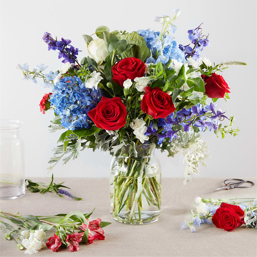 Star Spangled - A Florist Original – MOREE'S FLORIST & MORE, Columbia MS