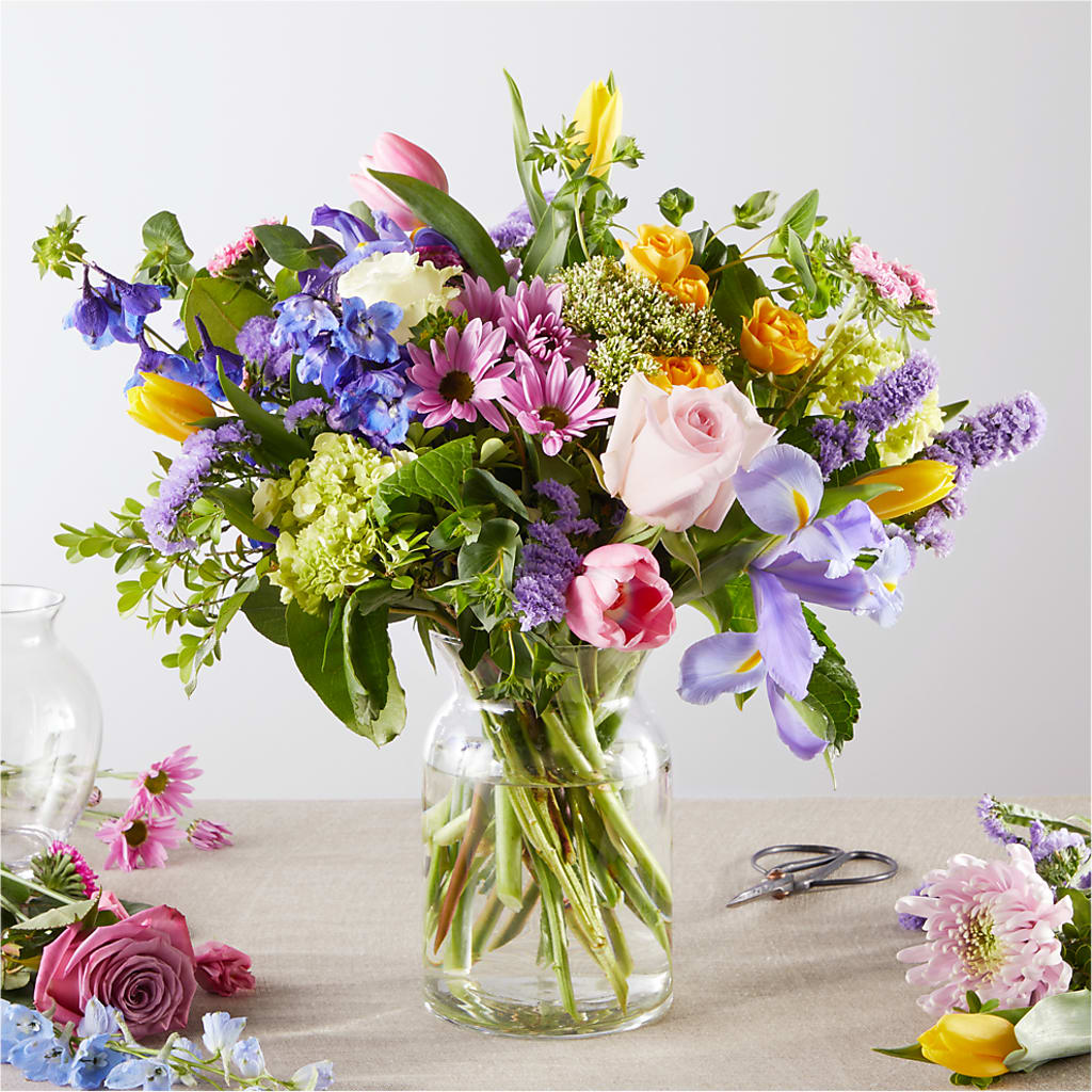 Pastel Tradition - A Florist Original – MOREE'S FLORIST & MORE, Columbia MS