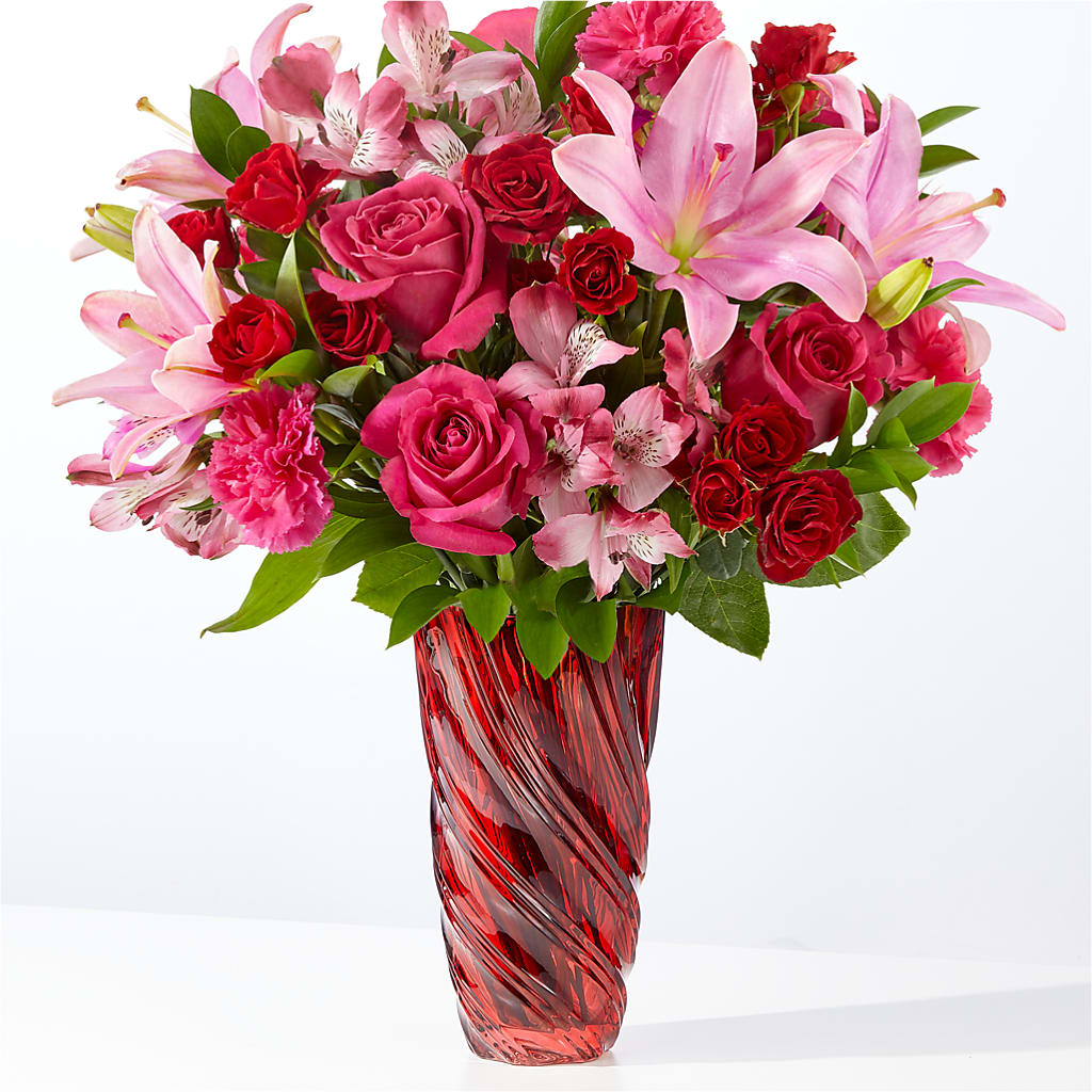 In Love Bouquet with Luxe Swirl Vase – MOREE'S FLORIST & MORE, Columbia MS