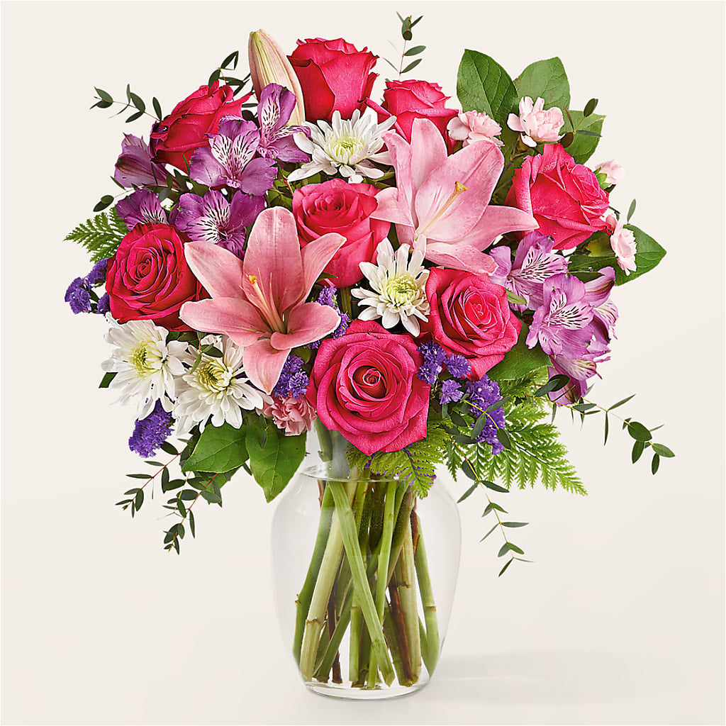 Lace & Pearls Bouquet – MOREE'S FLORIST & MORE, Columbia MS