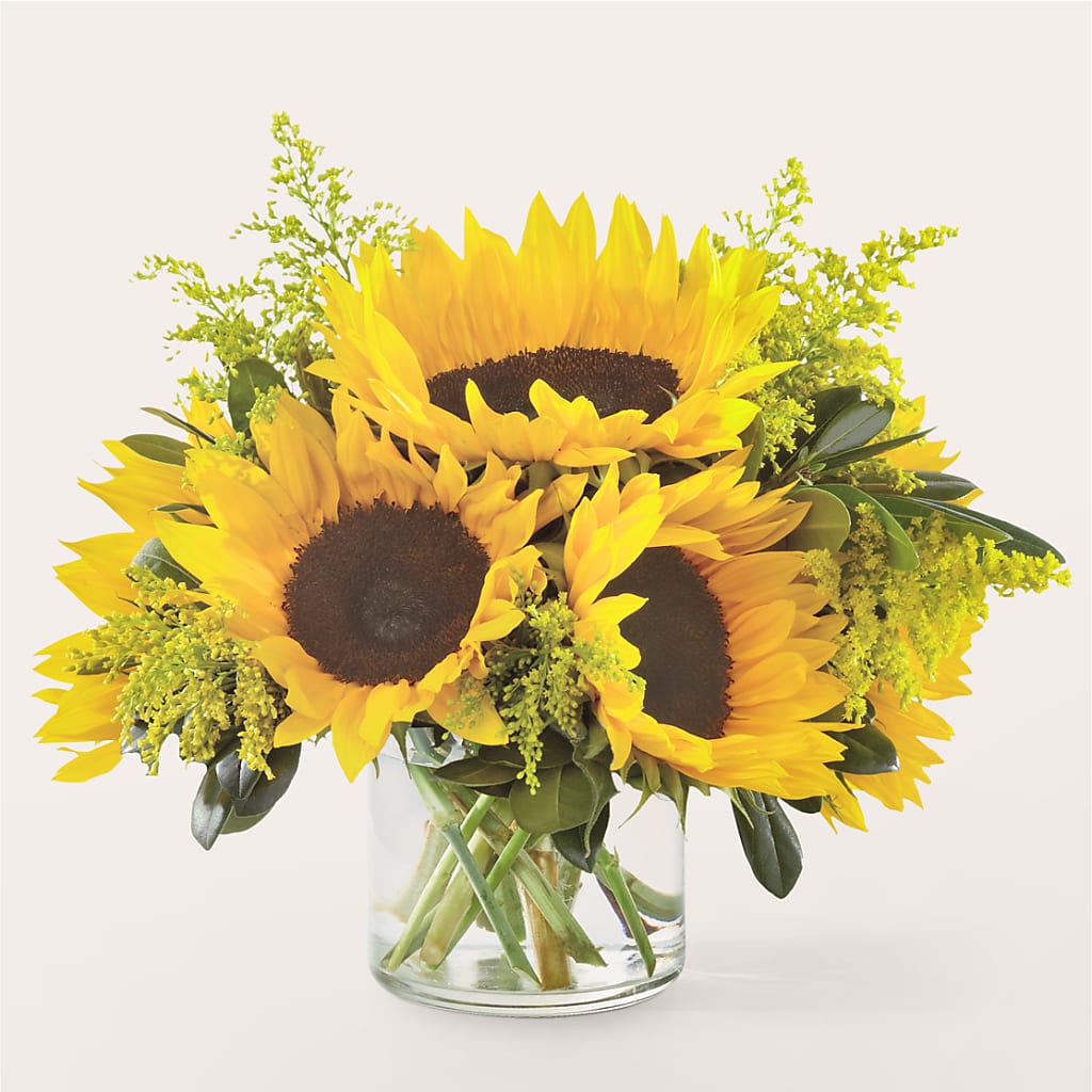 Beaming Sunflower Bouquet – MOREE'S FLORIST & MORE, Columbia MS