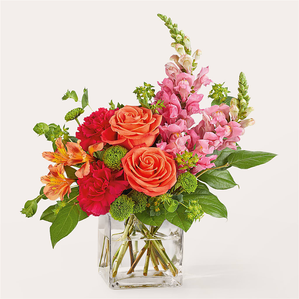 Cosmopolitan Bouquet – MOREE'S FLORIST & MORE, Columbia MS