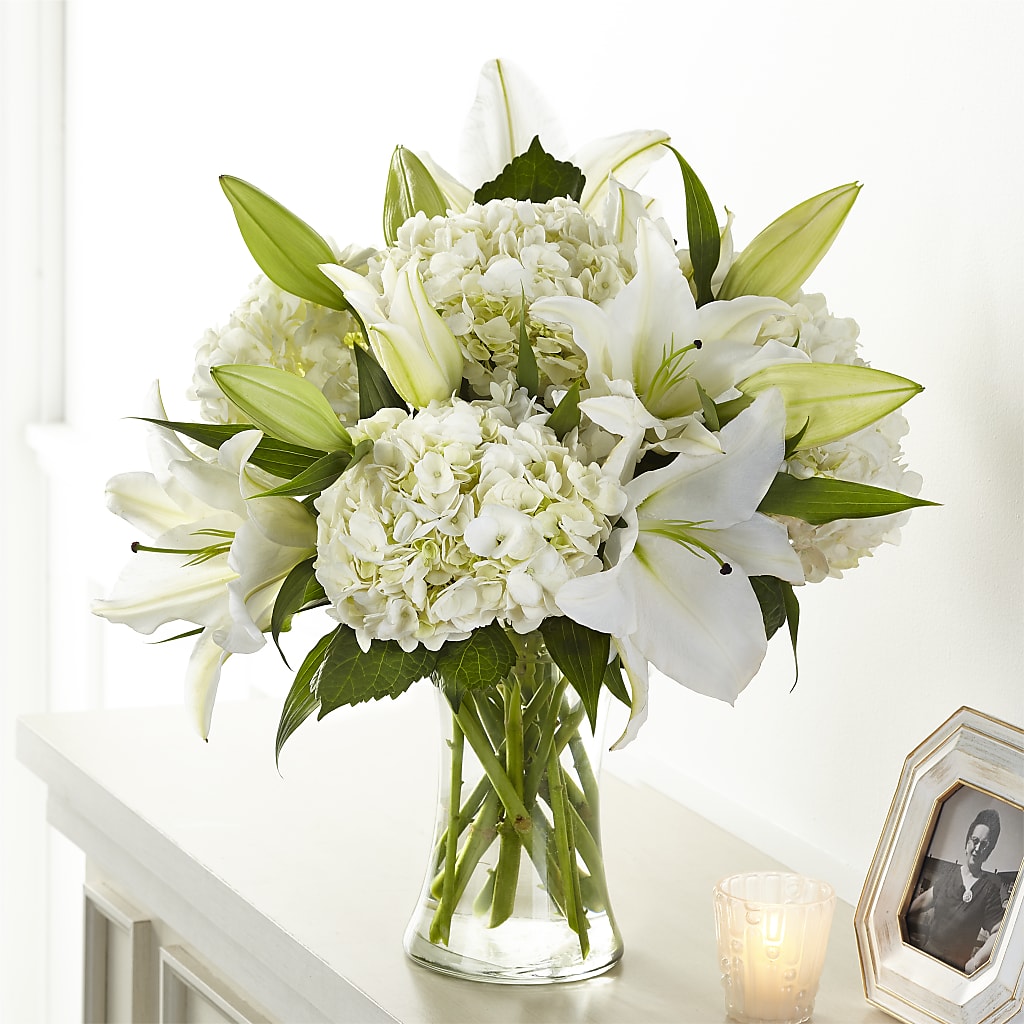 Compassionate Lily Bouquet – MOREE'S FLORIST & MORE, Columbia MS