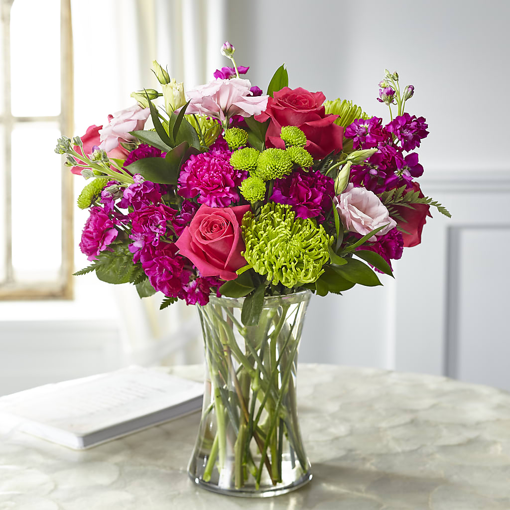 Everlasting Embrace Bouquet – MOREE'S FLORIST & MORE, Columbia MS
