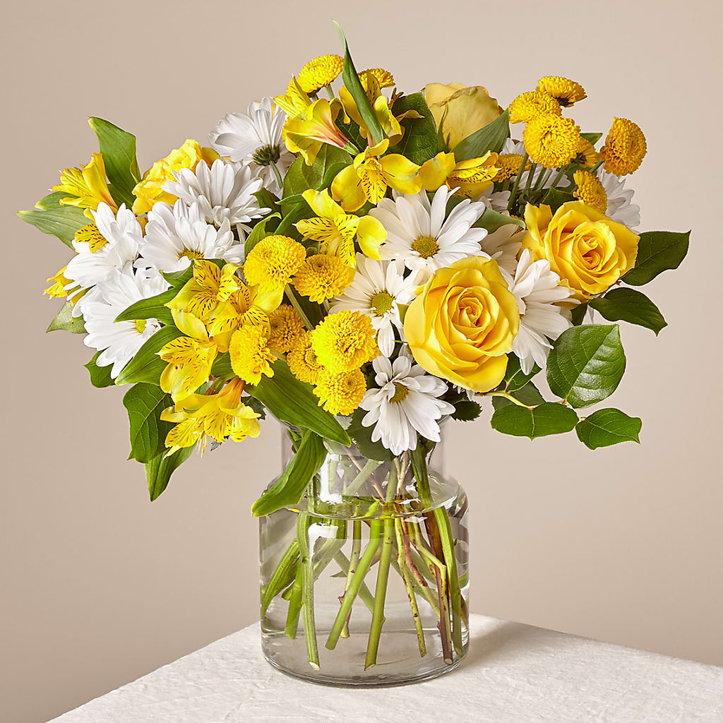 Sunny Sentiments Bouquet – MOREE'S FLORIST & MORE, Columbia MS