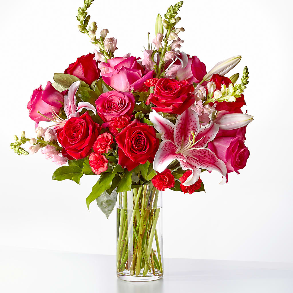Love at First Sight Bouquet – MOREE'S FLORIST & MORE, Columbia MS