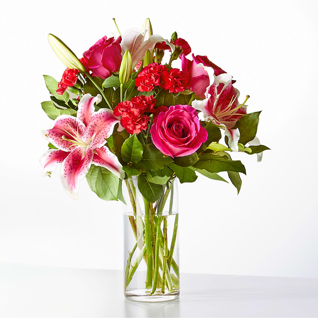 Love at First Sight Bouquet – MOREE'S FLORIST & MORE, Columbia MS