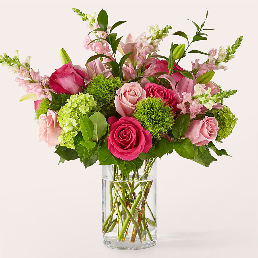 Fit for a Queen Luxury Bouquet – MOREE'S FLORIST & MORE, Columbia MS
