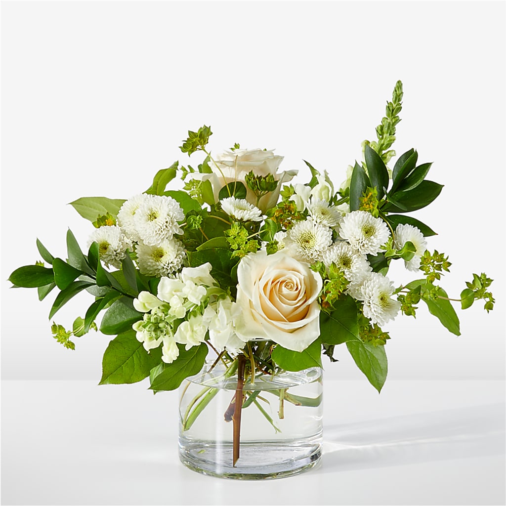 Hint of Vanilla Bouquet – MOREE'S FLORIST & MORE, Columbia MS