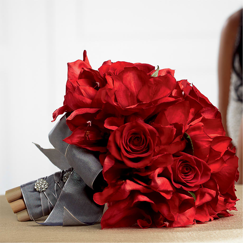 Heart's Happiness Bouquet – MOREE'S FLORIST & MORE, Columbia MS