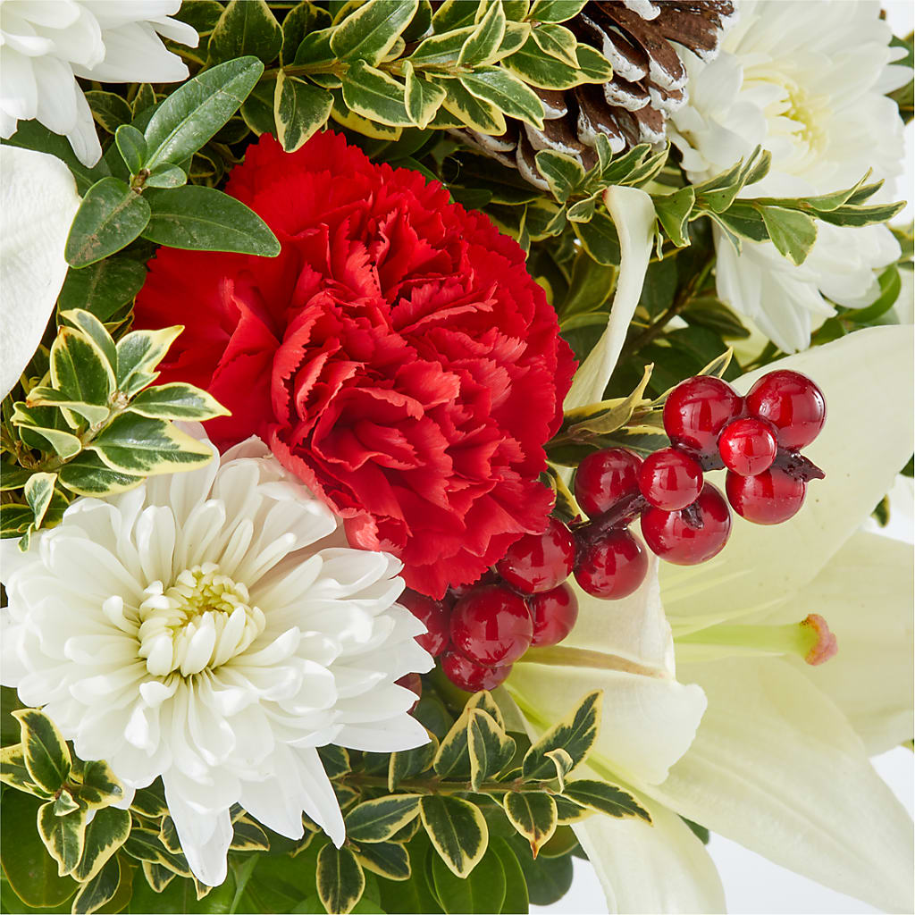 Festive Moments Tree – MOREE'S FLORIST & MORE, Columbia MS
