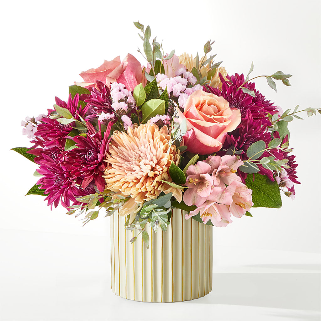 Berry Cobbler Bouquet with Ivory Vase – MOREE'S FLORIST & MORE, Columbia MS