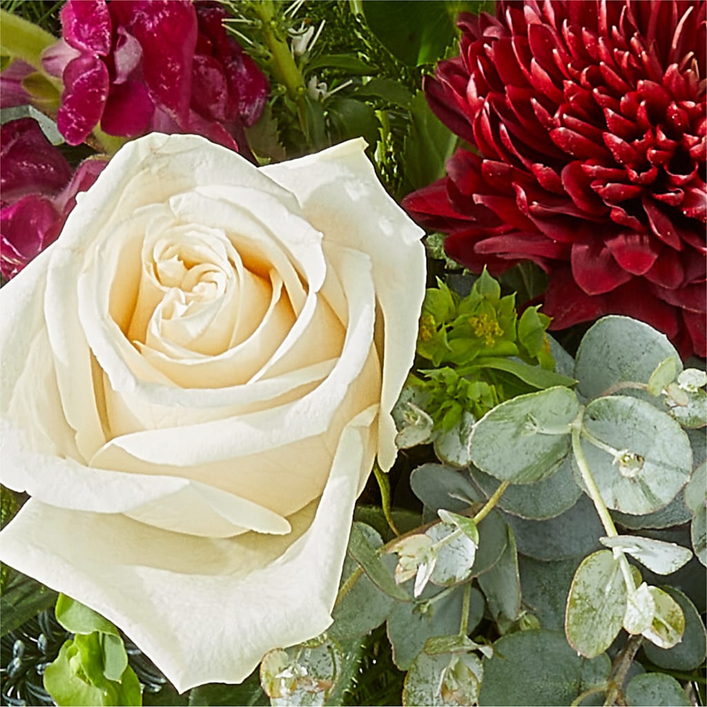 Cranberry Fizz Bouquet – MOREE'S FLORIST & MORE, Columbia MS
