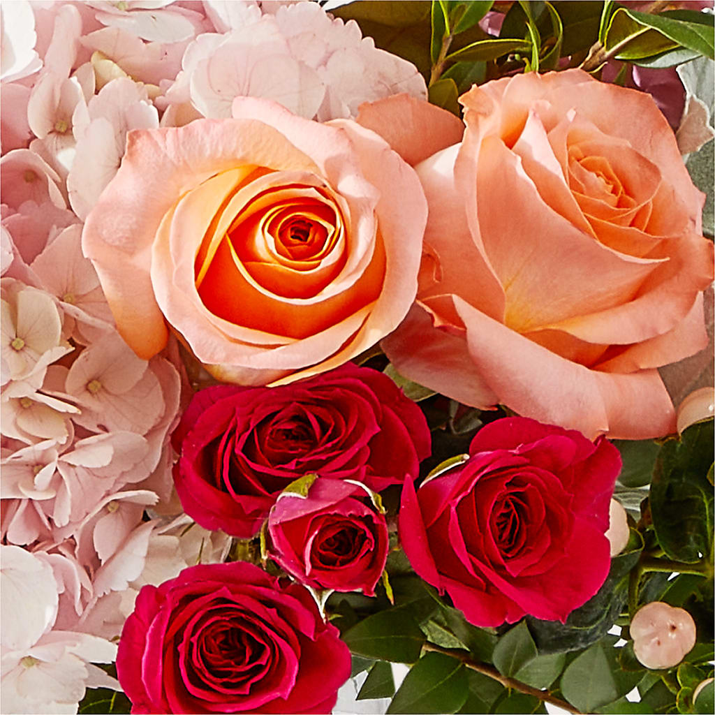 Glitz & Glam Bouquet – MOREE'S FLORIST & MORE, Columbia MS