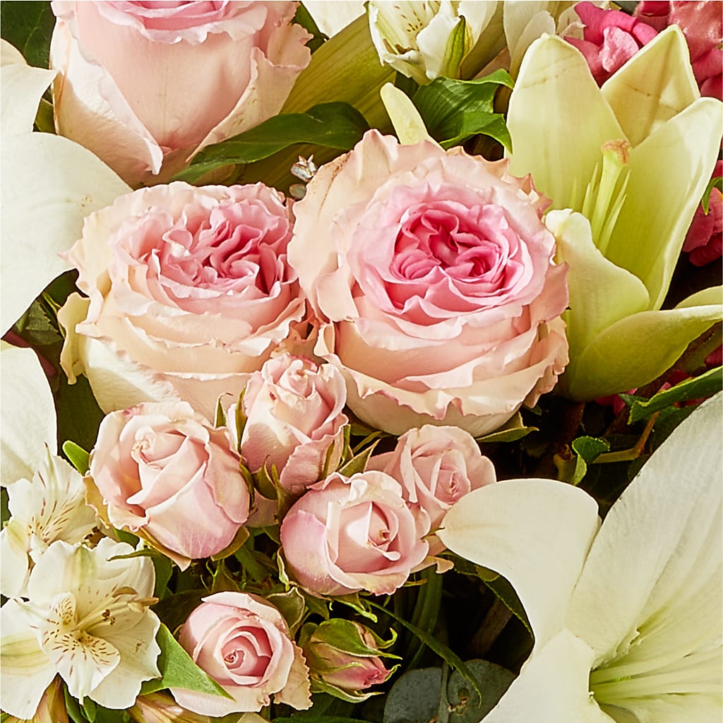 Ballet Slippers Bouquet – MOREE'S FLORIST & MORE, Columbia MS