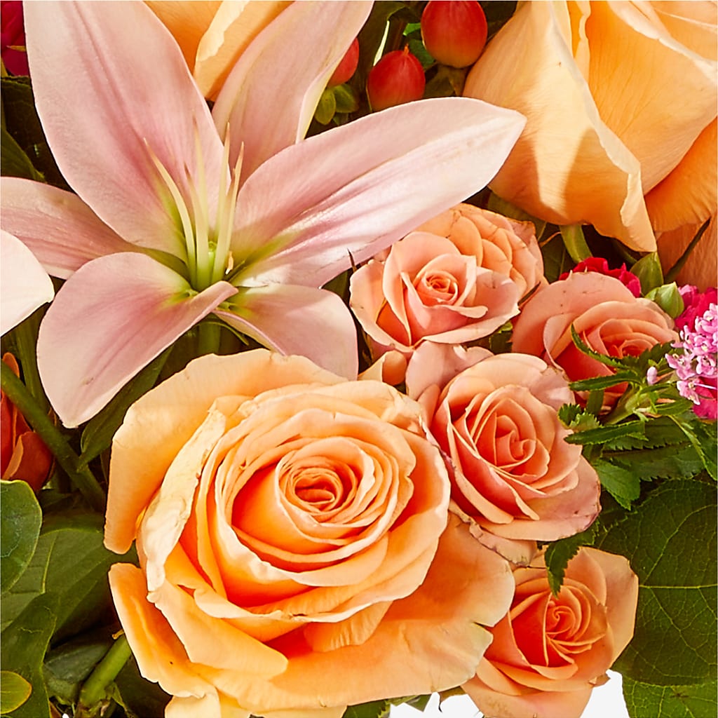 Bisous Bouquet – MOREE'S FLORIST & MORE, Columbia MS