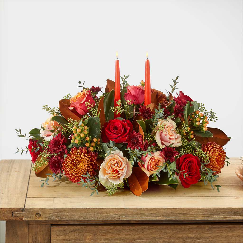 Gather Near Centerpiece – MOREE'S FLORIST & MORE, Columbia MS