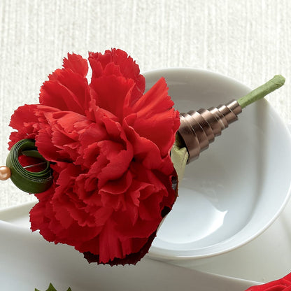 Red Carnation Boutonniere – MOREE'S FLORIST & MORE, Columbia MS