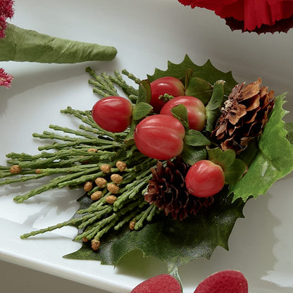Red Berry Boutonniere – MOREE'S FLORIST & MORE, Columbia MS