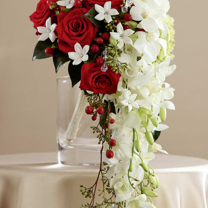 Here Comes the Bride Bouquet – MOREE'S FLORIST & MORE, Columbia MS
